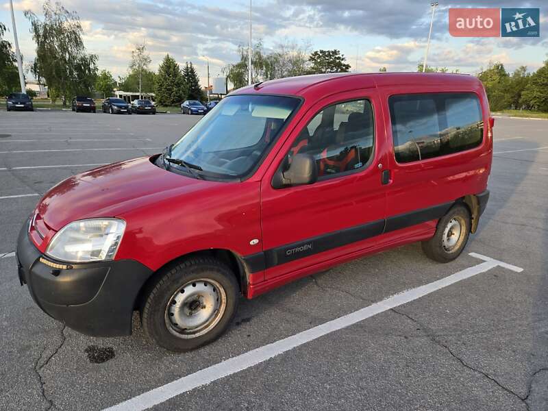 Минивэн Citroen Berlingo 2008 в 