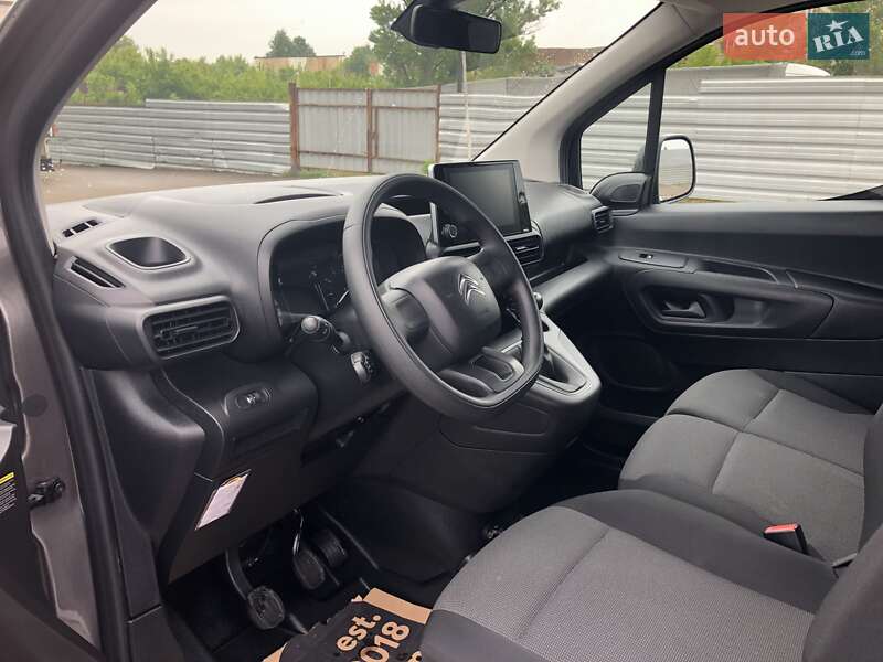 Вантажний фургон Citroen Berlingo 2022 в Рівному