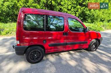 Минивэн Citroen Berlingo 2010 в 