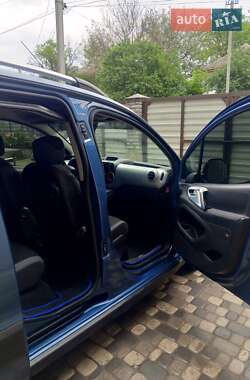 Минивэн Citroen Berlingo 2011 в 