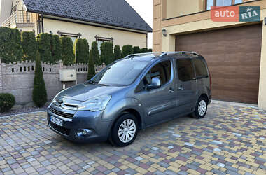 Мінівен Citroen Berlingo 2011 в Чернівцях