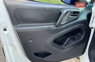 Грузовой фургон Citroen Berlingo 2012 в 