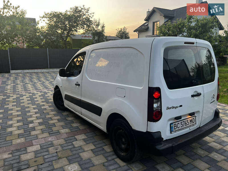 Вантажний фургон Citroen Berlingo 2012 в Львові