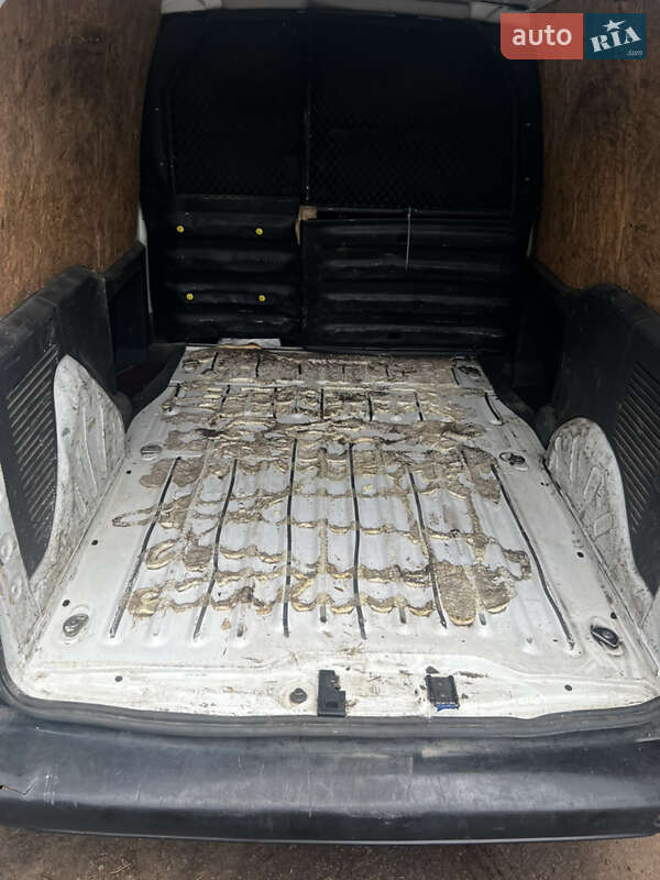 Вантажний фургон Citroen Berlingo 2012 в Львові