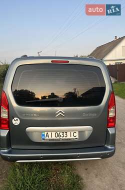 Минивэн Citroen Berlingo 2011 в 