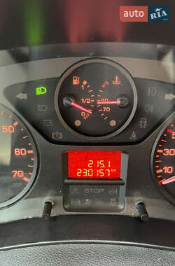 Минивэн Citroen Berlingo 2011 в 