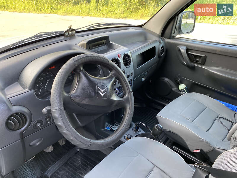 Минивэн Citroen Berlingo 2006 в Изяславе