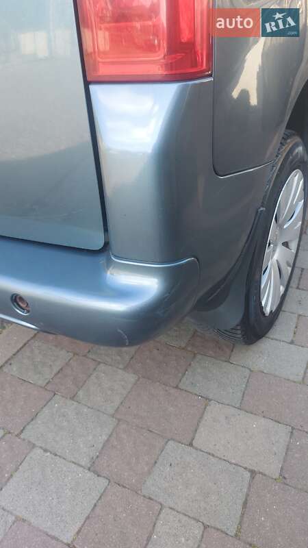 Минивэн Citroen Berlingo 2010 в Хусте