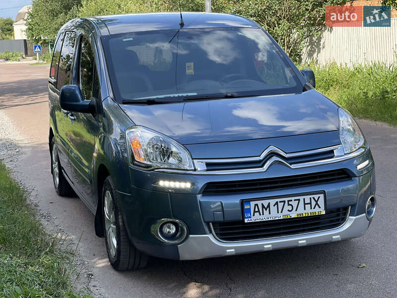 Мінівен Citroen Berlingo 2014 в Житомирі