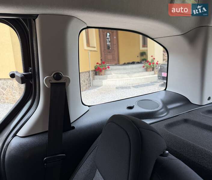 Мінівен Citroen Berlingo 2018 в Львові