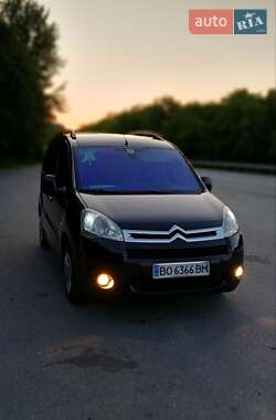 Минивэн Citroen Berlingo 2011 в 