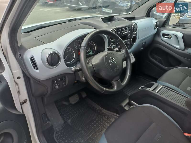 Мінівен Citroen Berlingo 2013 в Ірпені