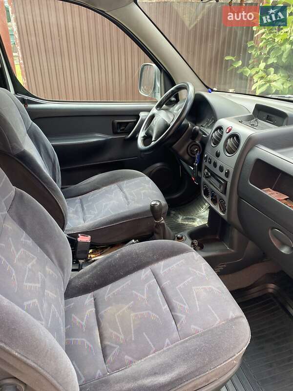 Минивэн Citroen Berlingo 2007 в Черновцах