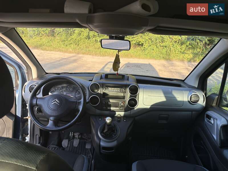 Минивэн Citroen Berlingo 2011 в Олыке