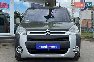 Минивэн Citroen Berlingo 2011 в 