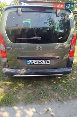 Минивэн Citroen Berlingo 2010 в 