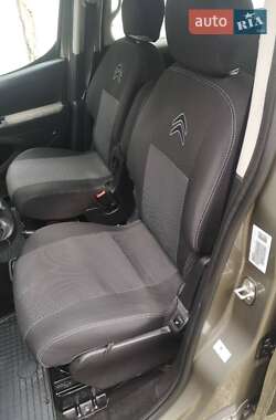 Минивэн Citroen Berlingo 2012 в 
