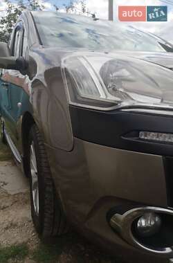 Минивэн Citroen Berlingo 2012 в 