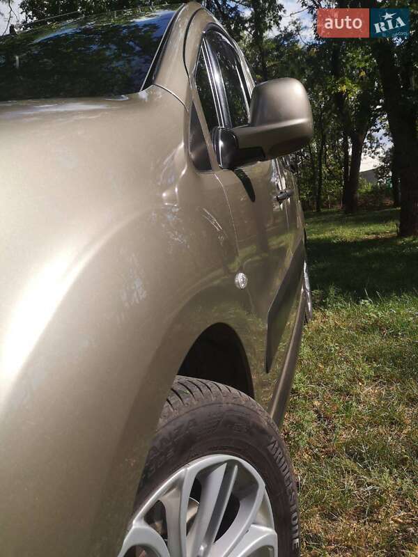 Минивэн Citroen Berlingo 2012 в Киеве