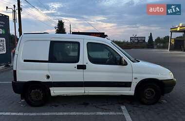 Грузопассажирский фургон Citroen Berlingo 2002 в 