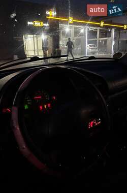 Грузопассажирский фургон Citroen Berlingo 2002 в 