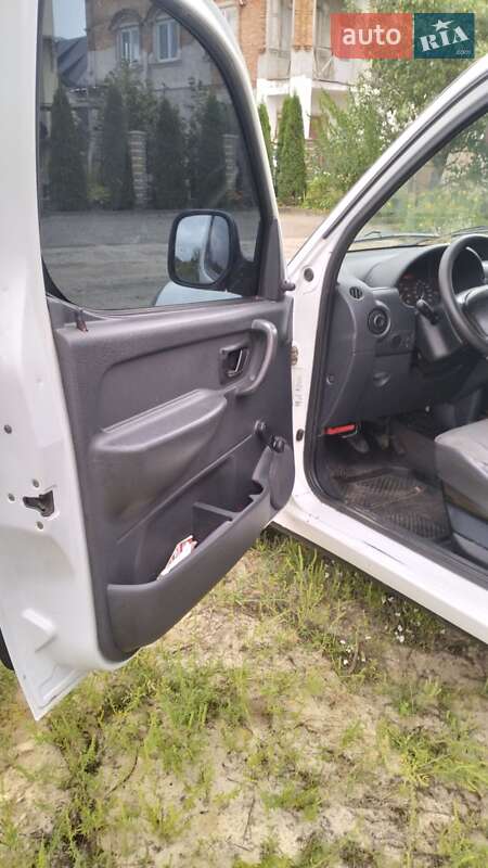 Минивэн Citroen Berlingo 2006 в Львове фото 11 Минивэн Citroen Berlingo 2006 в Львове