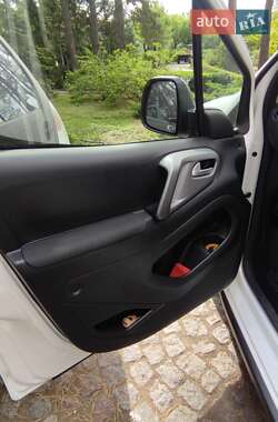Мінівен Citroen Berlingo 2018 в 