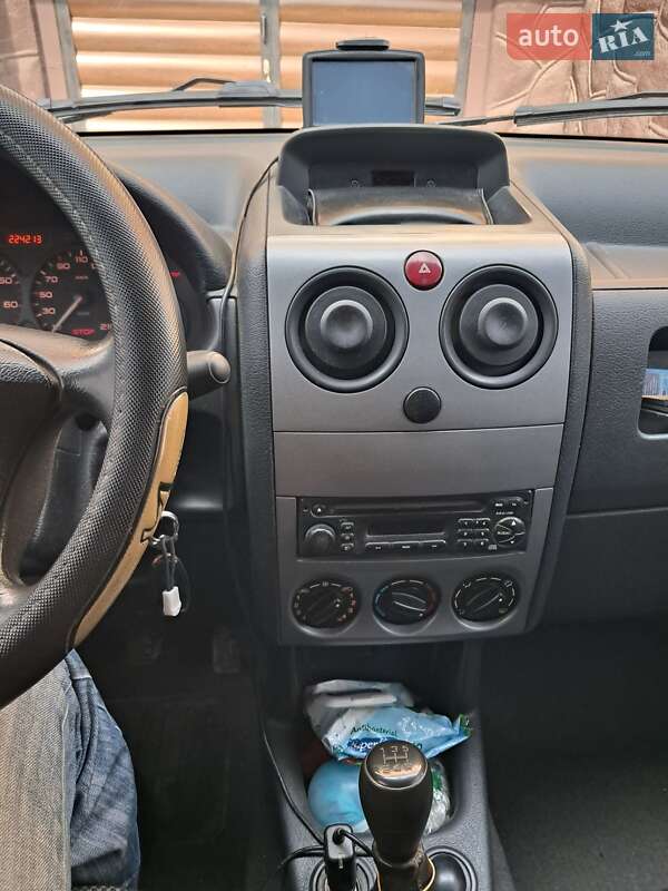 Грузовой фургон Citroen Berlingo 2007 в Глыбокой