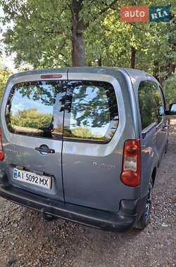 Минивэн Citroen Berlingo 2010 в 