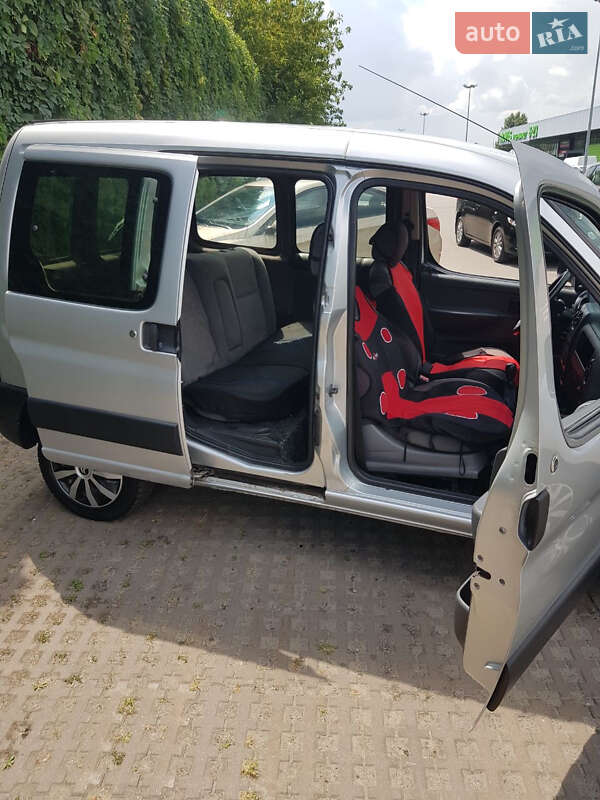 Минивэн Citroen Berlingo 2007 в Киеве