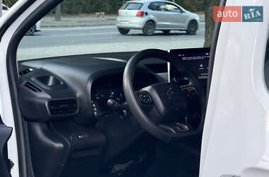 Минивэн Citroen Berlingo 2023 в 