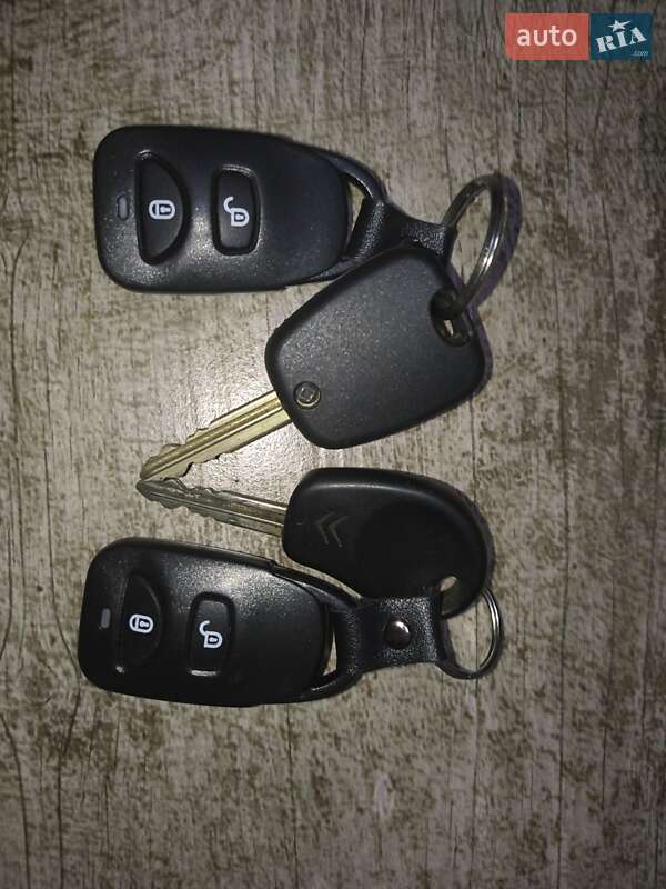 Минивэн Citroen Berlingo 2008 в Запорожье фото 29 Минивэн Citroen Berlingo 2008 в Запорожье