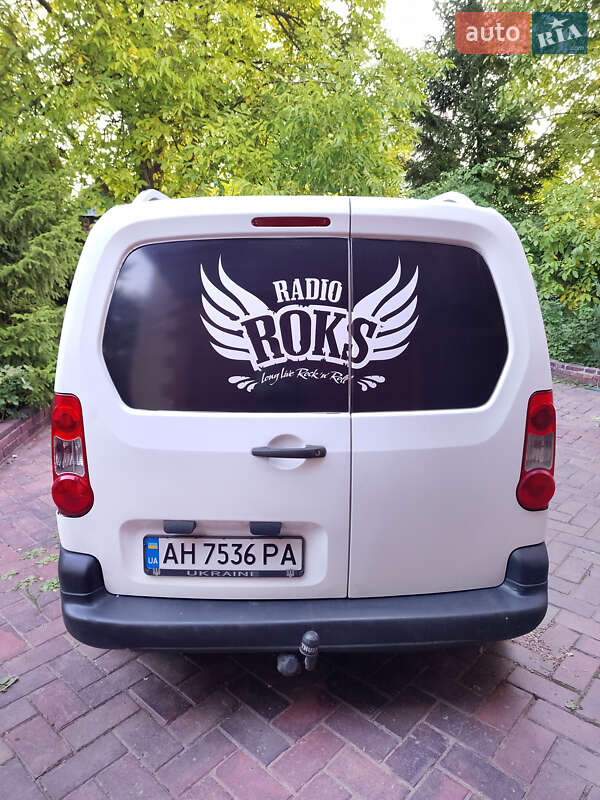 Минивэн Citroen Berlingo 2011 в Славянске