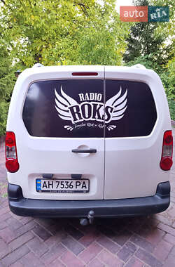 Минивэн Citroen Berlingo 2011 в 