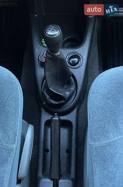 Минивэн Citroen Berlingo 2006 в 