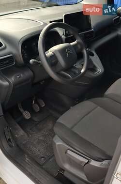 Грузовой фургон Citroen Berlingo 2021 в 