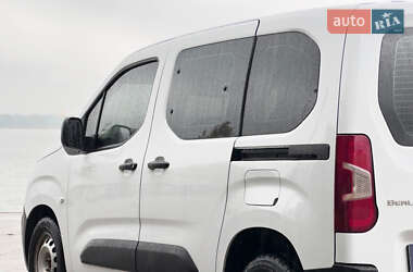 Минивэн Citroen Berlingo 2023 в 