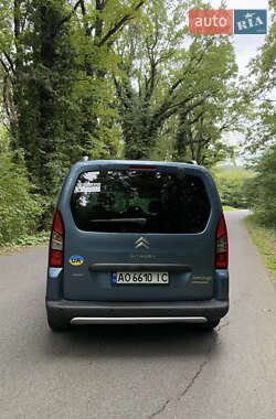 Минивэн Citroen Berlingo 2015 в 
