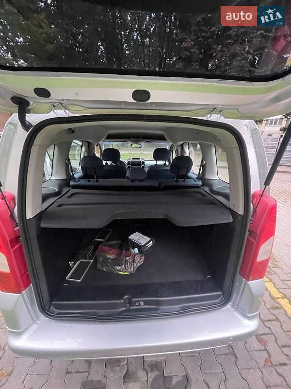 Мінівен Citroen Berlingo 2011 в Івано-Франківську фото 7 Мінівен Citroen Berlingo 2011 в Івано-Франківську