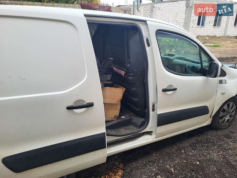Грузовой фургон Citroen Berlingo 2012 в Николаеве