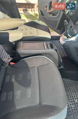 Минивэн Citroen Berlingo 2011 в 