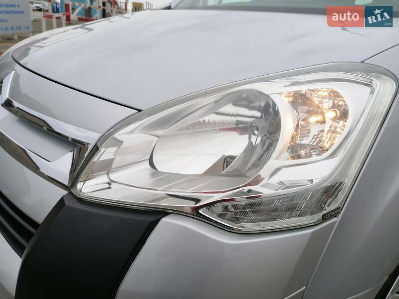 Минивэн Citroen Berlingo 2010 в Латовке