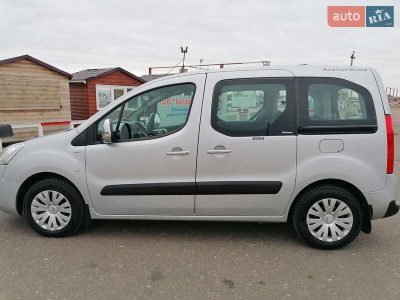 Минивэн Citroen Berlingo 2010 в Латовке