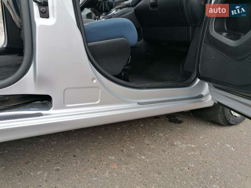 Минивэн Citroen Berlingo 2010 в Латовке