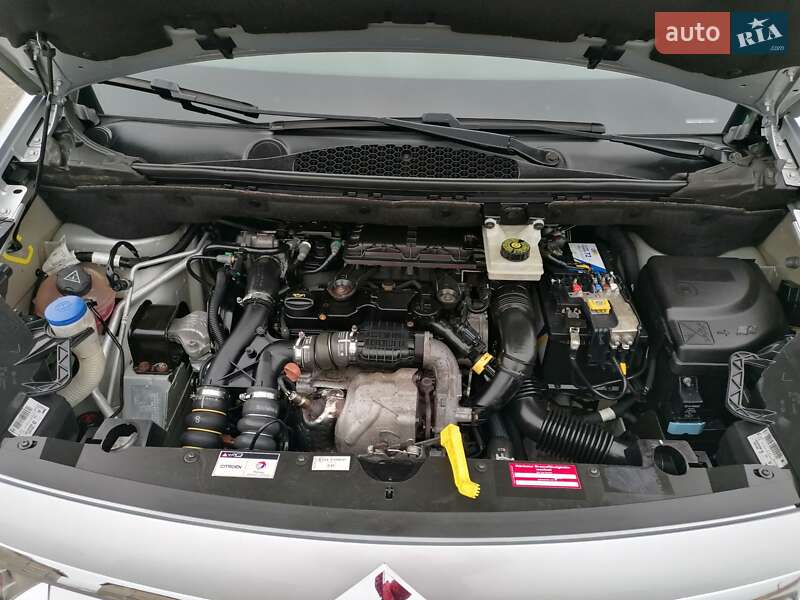 Минивэн Citroen Berlingo 2010 в Латовке