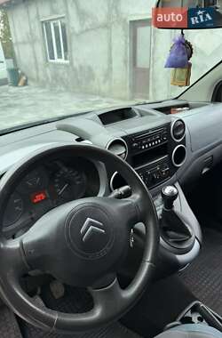 Минивэн Citroen Berlingo 2009 в 