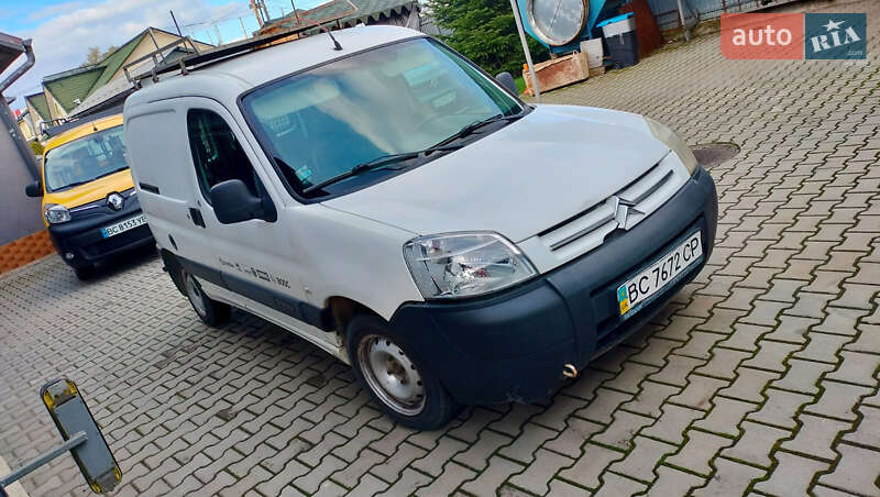 Вантажний фургон Citroen Berlingo 2010 в Дрогобичі
