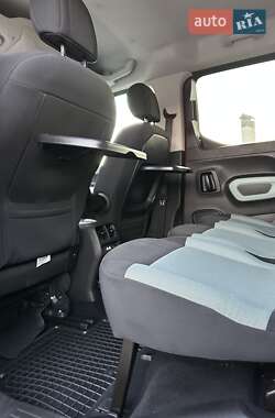 Мінівен Citroen Berlingo 2020 в  фото 89 Мінівен Citroen Berlingo 2020 в