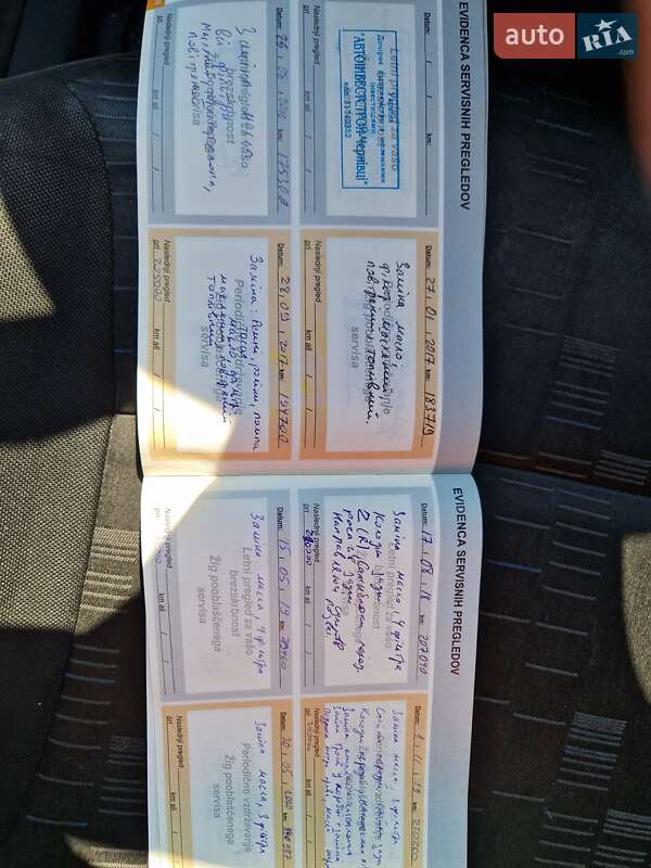 Мінівен Citroen Berlingo 2010 в Чернівцях