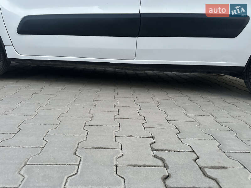 Мінівен Citroen Berlingo 2011 в Тернополі фото 13 Мінівен Citroen Berlingo 2011 в Тернополі